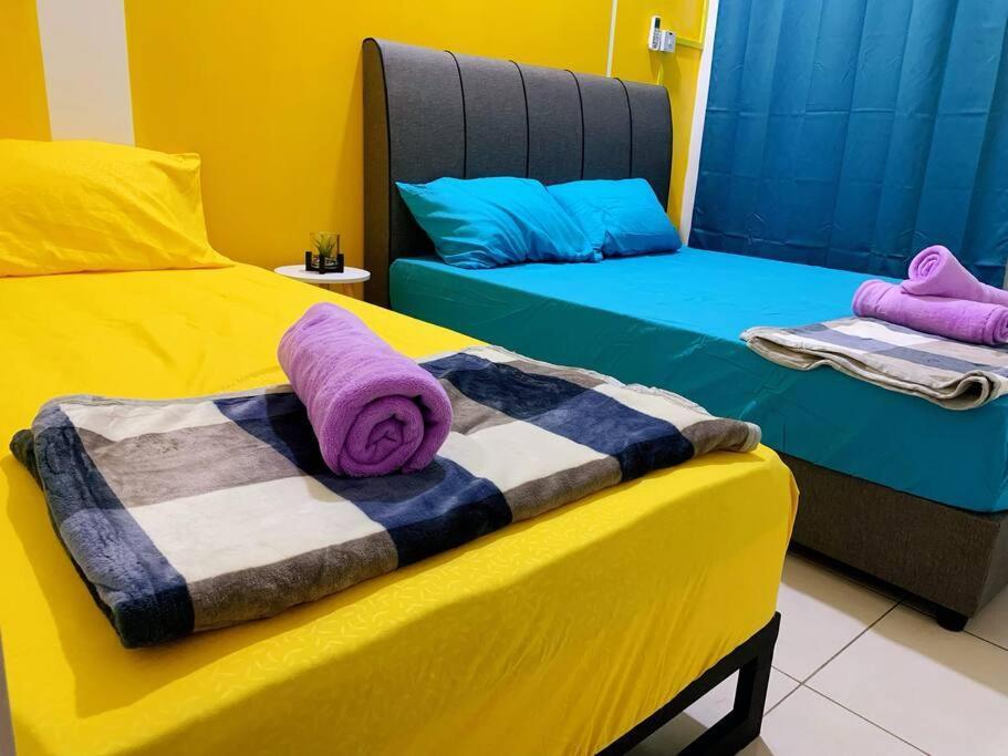 Rumah percutian Ssrhomestay/s2/corner Lot/15pax Seremban
