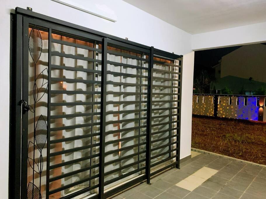 Ssrhomestay/s2/corner Lot/15pax